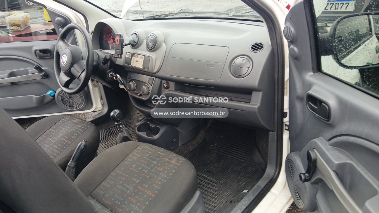 Fiat Fiorino 1.4 Flex - 2014/2014 — foto 8 de 12