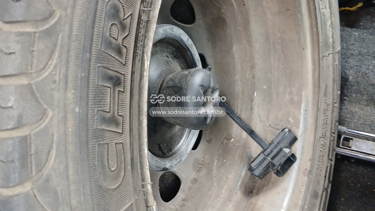 Fiat Fiorino 1.4 Flex - 2014/2014 — foto 10 de 12