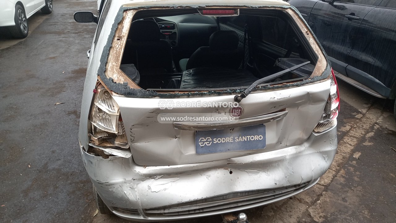 Fiat Palio Fire Flex - 2009/2010 — foto 11 de 12