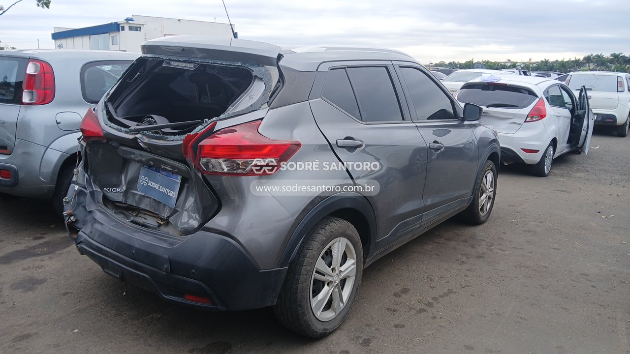 Nissan Kicks S Drct Cvt - 2018/2019 — foto 4 de 9