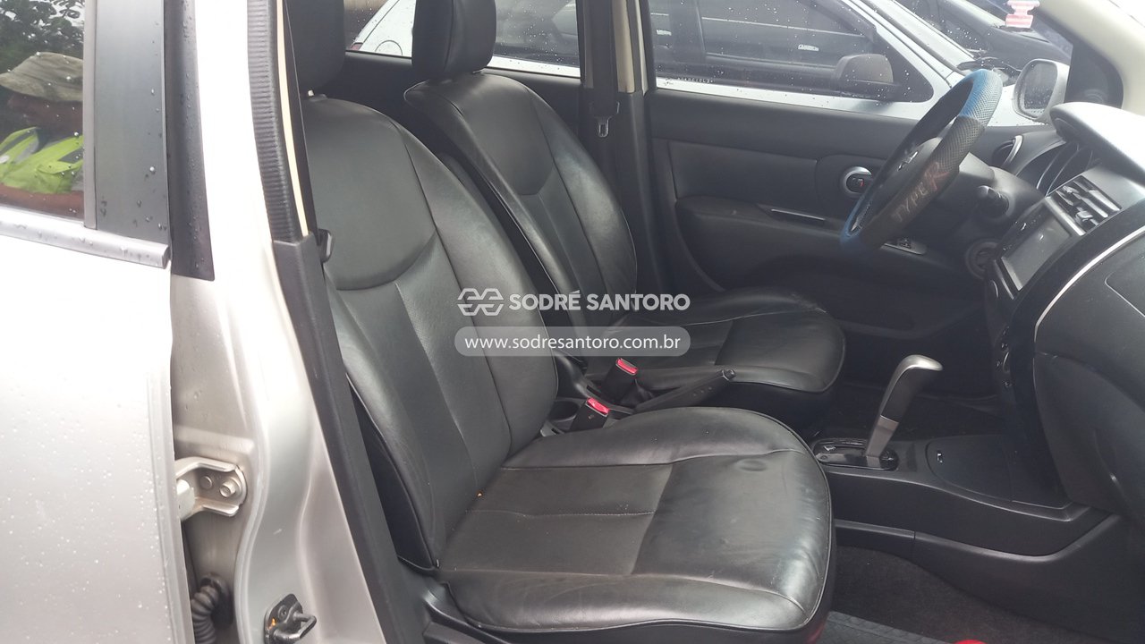 Nissan Livina Xgear 18 - 2013/2014 — foto 8 de 12