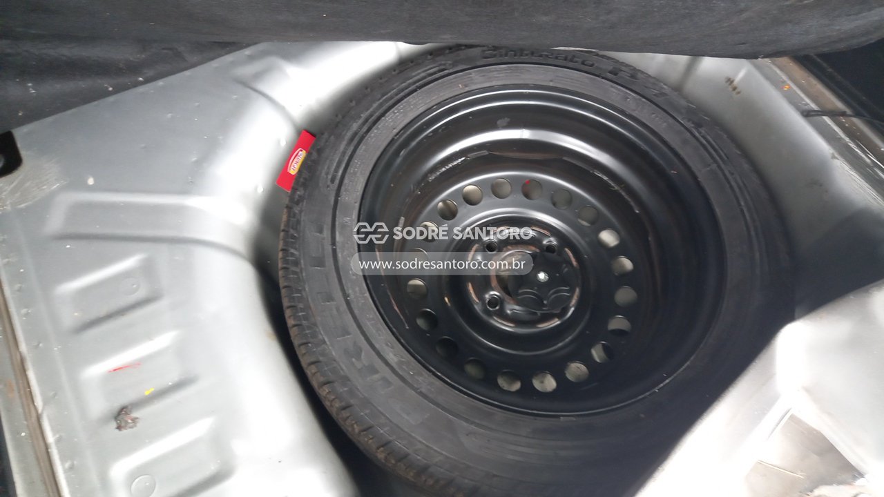 Nissan Livina Xgear 18 - 2013/2014 — foto 9 de 12
