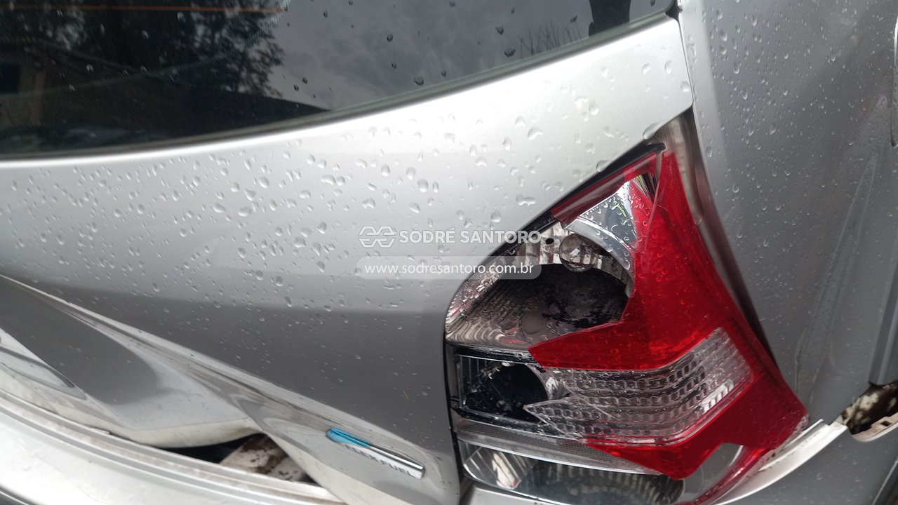 Nissan Livina Xgear 18 - 2013/2014 — foto 12 de 12