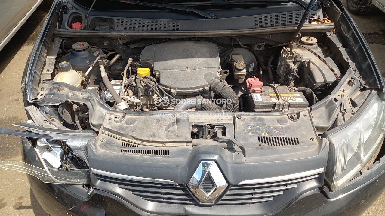 Renault Sandero Dyna 16 - 2016/2017 — foto 5 de 12