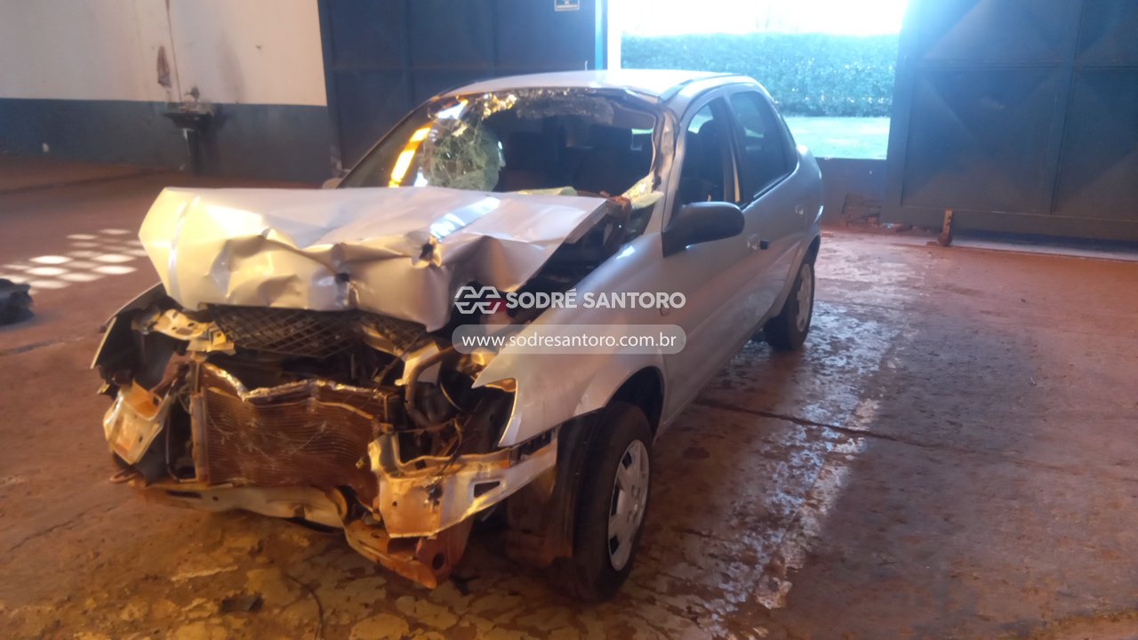 Chevrolet Classic LS - 2012/2013 — foto 3 de 12