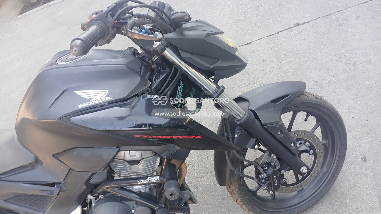 Honda Cb300f Twister Cbs - 2024/2024 — foto 9 de 12