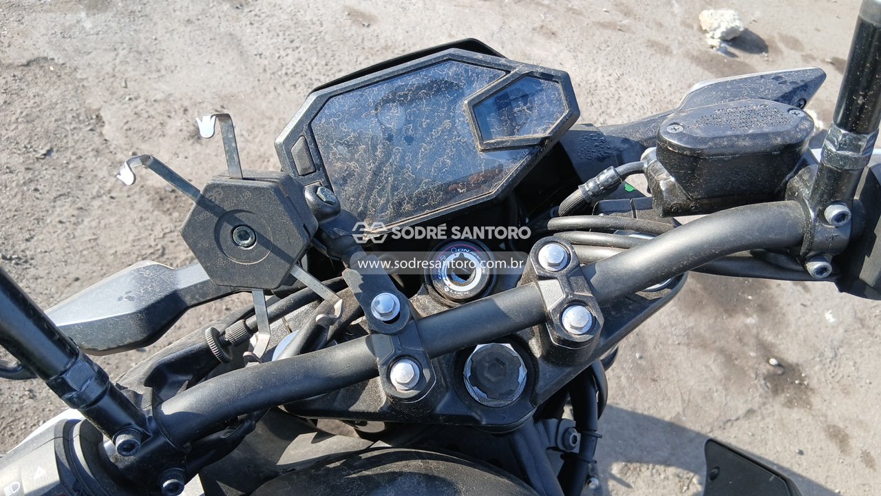 Kawasaki Z500 - 2025/2025 — foto 7 de 9