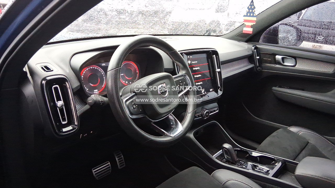 Volvo Xc40 T5h Rdesign - 2020/2021 — foto 6 de 9