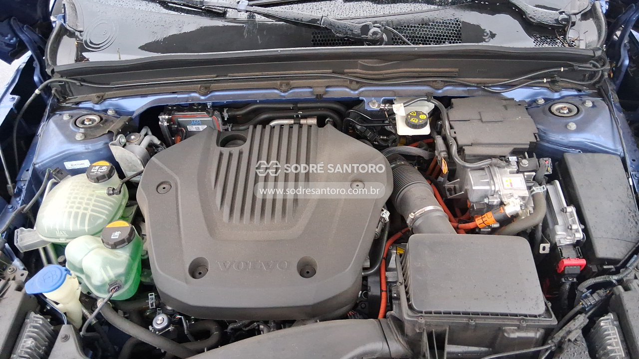 Volvo Xc40 T5h Rdesign - 2020/2021 — foto 5 de 9