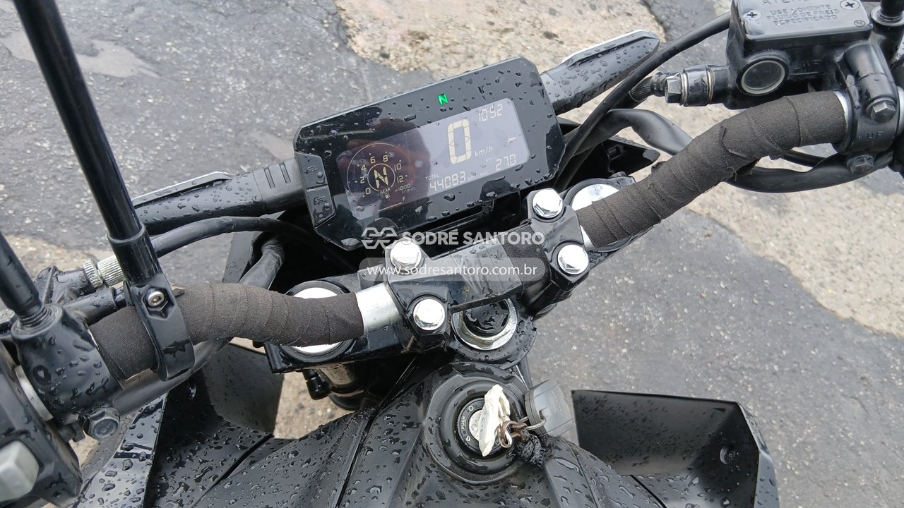 Honda Cb300f Twister Cbs - 2023/2023 — foto 8 de 12