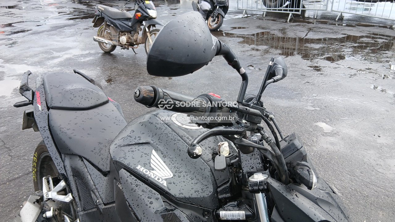 Honda Cb300f Twister Cbs - 2023/2023 — foto 10 de 12