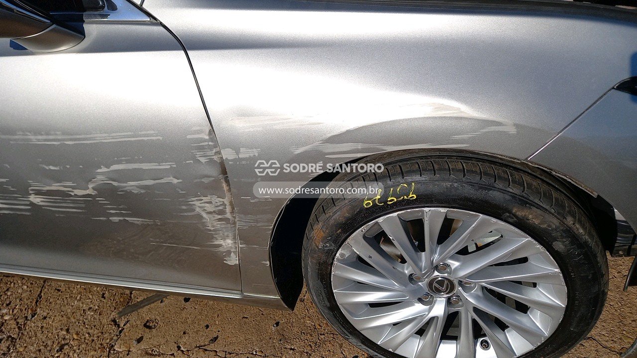 Lexus Es300h - 2019/2019 — foto 12 de 12
