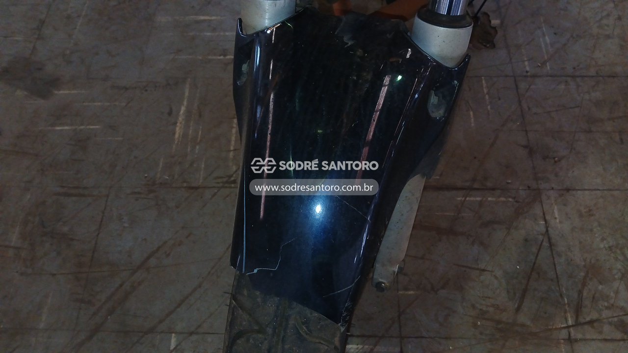 Honda CB 300r - 2012/2012 — foto 8 de 12