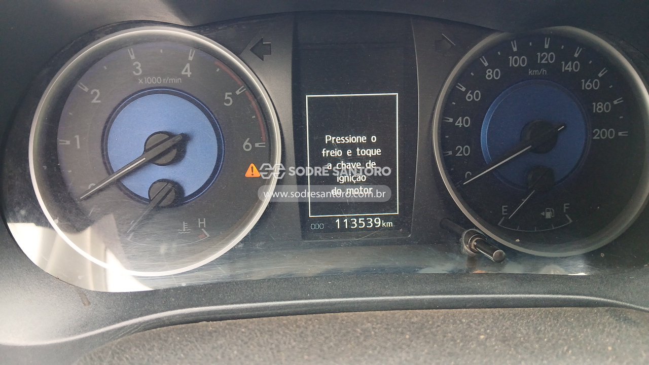 Toyota Hilux Cdsrxa4fd - 2015/2016 — foto 7 de 12