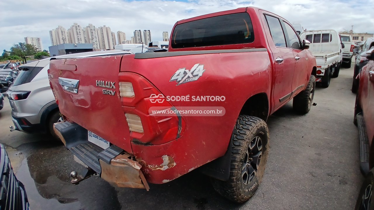 Toyota Hilux Cdsrxa4fd - 2015/2016 — foto 4 de 12