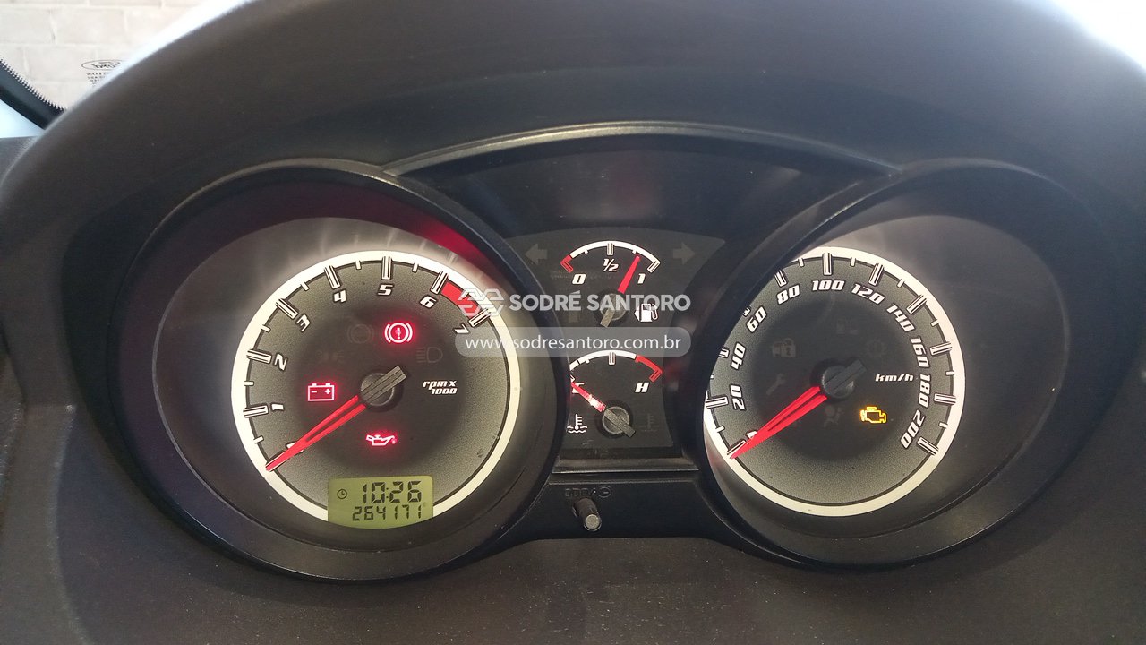 Ford Fiesta Flex - 2012/2013 — foto 7 de 12
