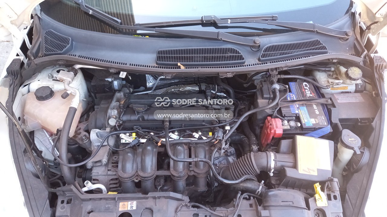 Ford Fiesta SD 1.6lse - 2013/2014 — foto 5 de 12