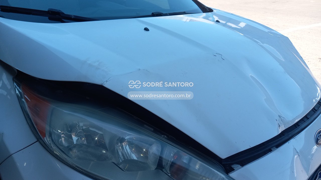 Ford Fiesta SD 1.6lse - 2013/2014 — foto 11 de 12