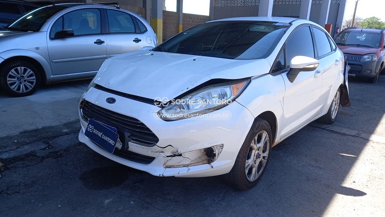 Ford Fiesta SD 1.6lse - 2013/2014 — foto 3 de 12