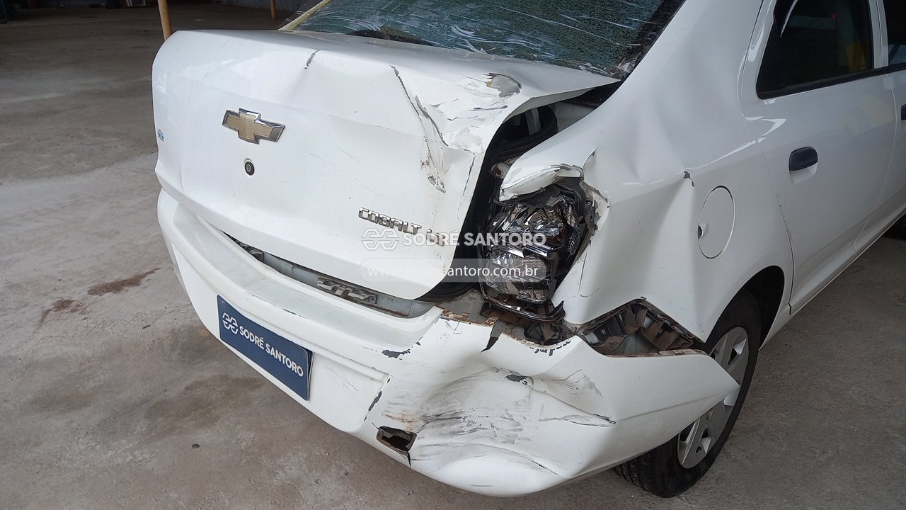 Chevrolet Cobalt 1.4 LS - 2013/2013 — foto 12 de 12