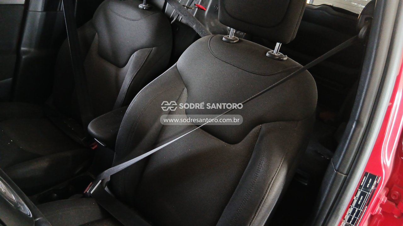 Jeep Renegade Sport AT - 2018/2019 — foto 8 de 12