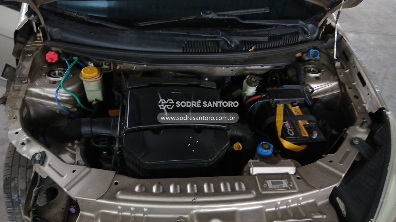 Fiat Siena Essence 1.6 - 2013/2014 — foto 5 de 12