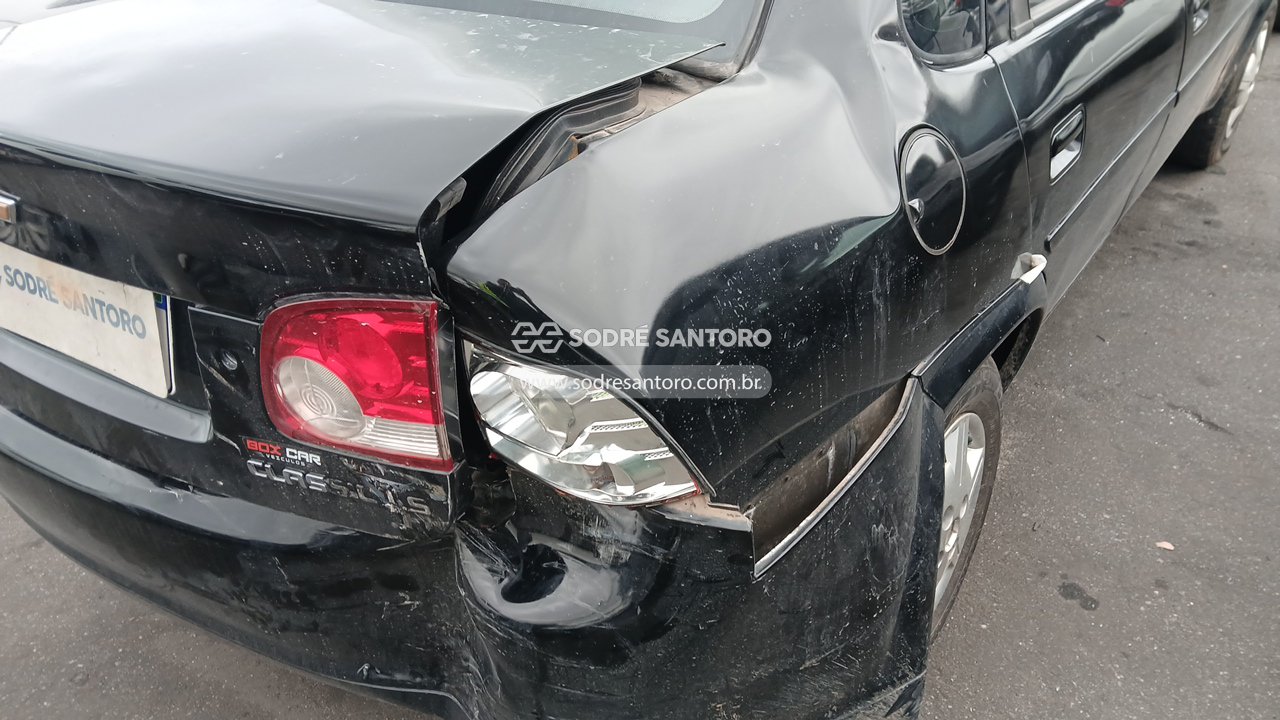 Chevrolet Classic LS - 2012/2012 — foto 11 de 12