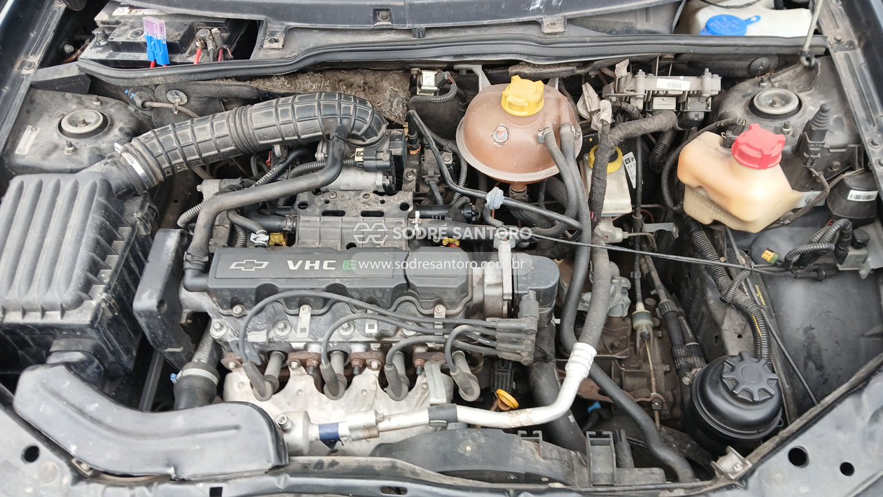 Chevrolet Classic LS - 2012/2012 — foto 5 de 12
