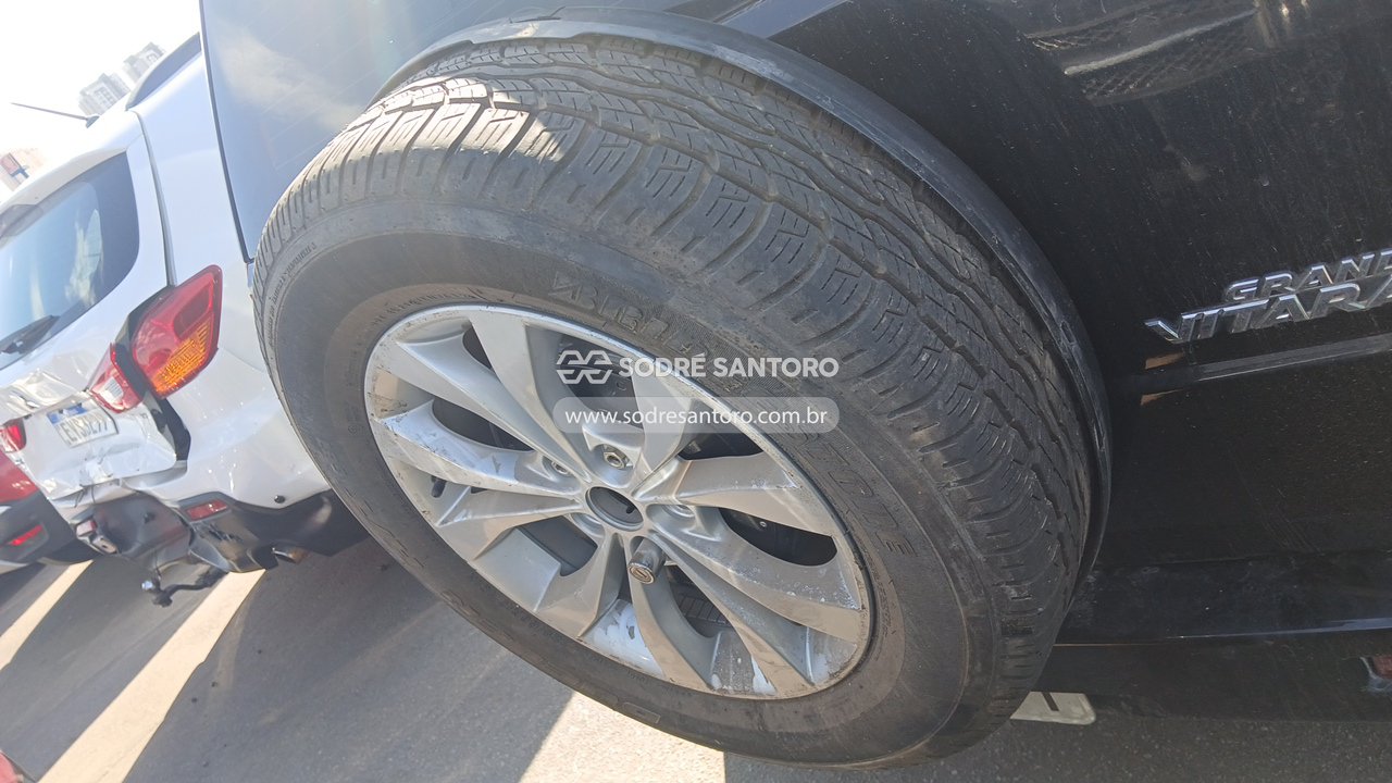 Suzuki G.vitara 2wd 5P - 2012/2013 — foto 9 de 9