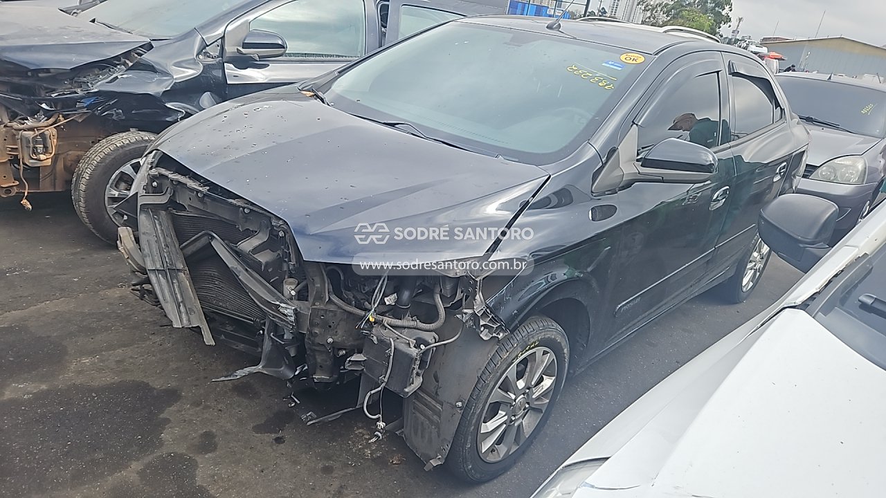 Chevrolet Prisma 1.4at Ltz - 2015/2016 — foto 3 de 12