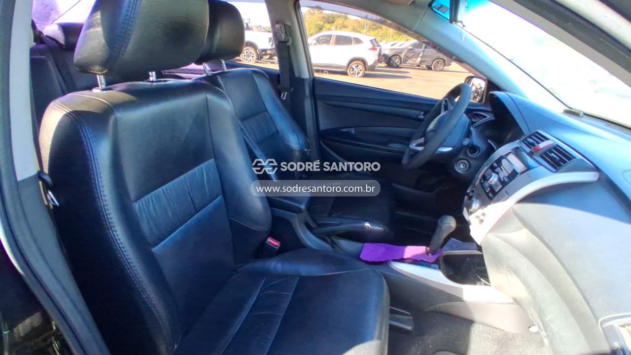 Honda City LX Flex - 2010/2011 — foto 9 de 10