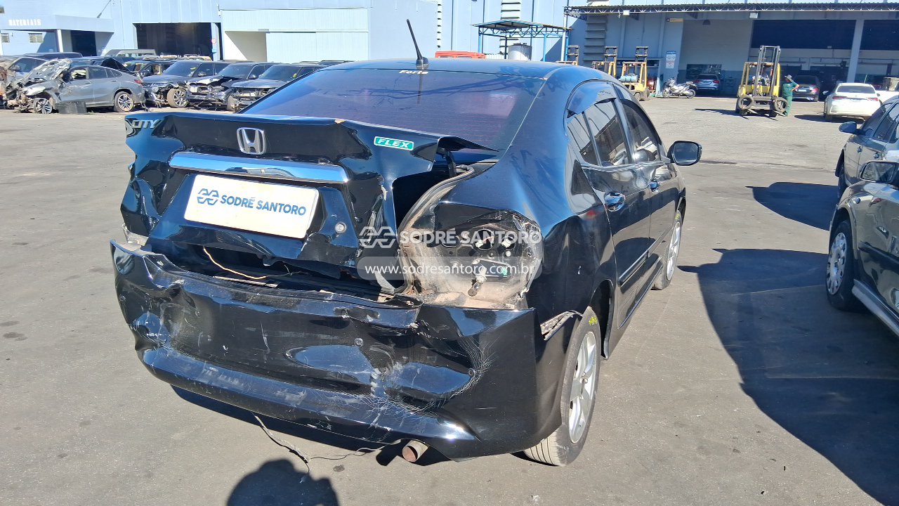 Honda City LX Flex - 2010/2011 — foto 4 de 10