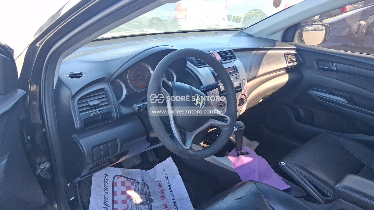 Honda City LX Flex - 2010/2011 — foto 6 de 10