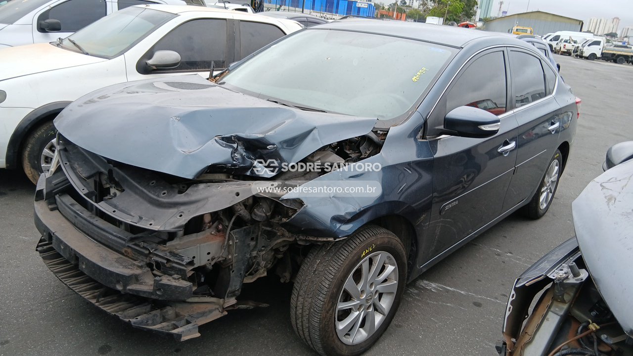 Nissan Sentra 20sv Cvt - 2014/2015 — foto 3 de 12