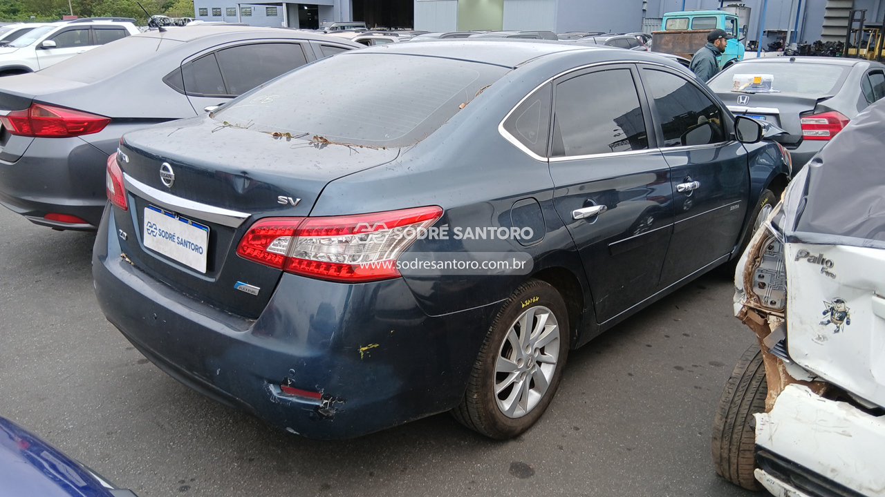 Nissan Sentra 20sv Cvt - 2014/2015 — foto 4 de 12
