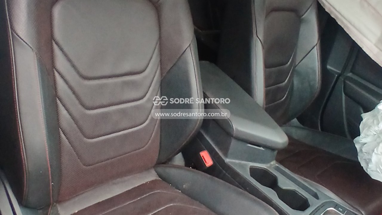 Volkswagen Jetta Gli - 2024/2024 — foto 9 de 12