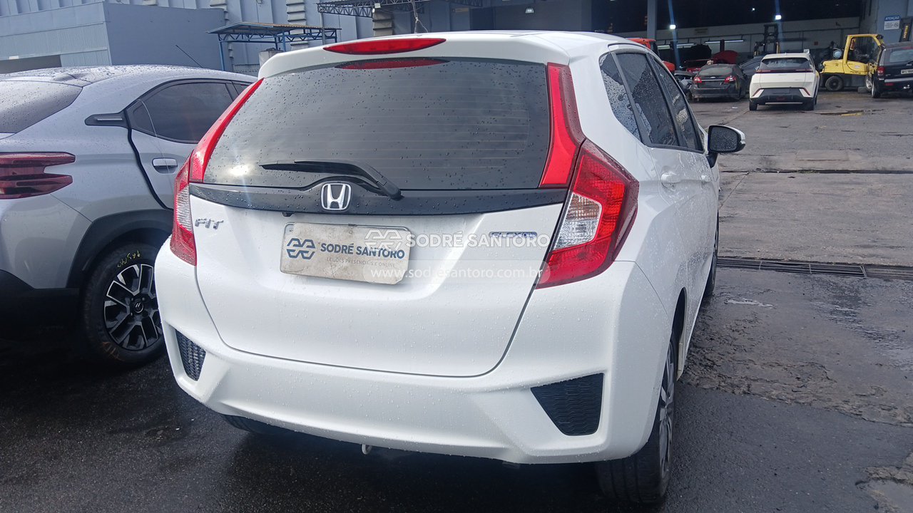Honda Fit EX Cvt - 2015/2015 — foto 4 de 9