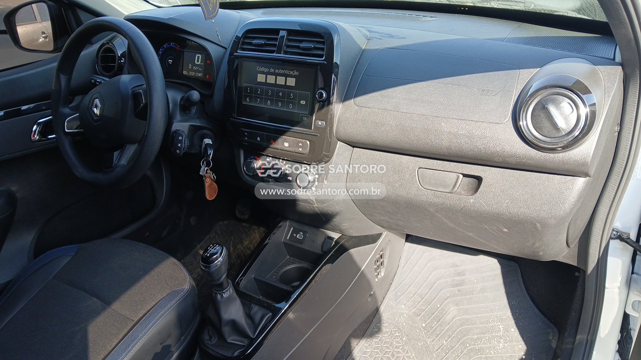 Renault Kwid Intens 2 - 2023/2024 — foto 8 de 12