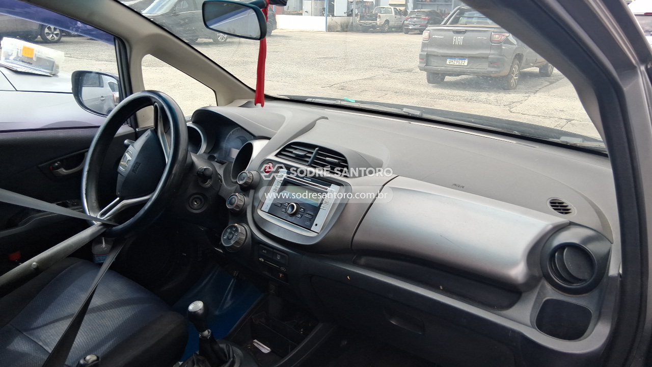 Honda Fit LX Flex - 2012/2013 — foto 7 de 9
