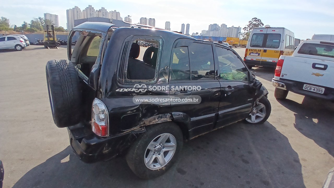 Chevrolet Tracker 2.0 - 2008/2009 — foto 4 de 12