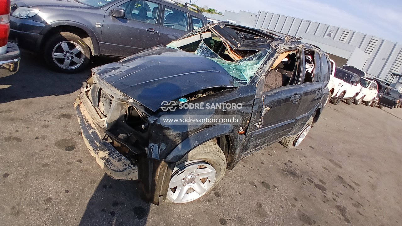 Chevrolet Tracker 2.0 - 2008/2009 — foto 3 de 12