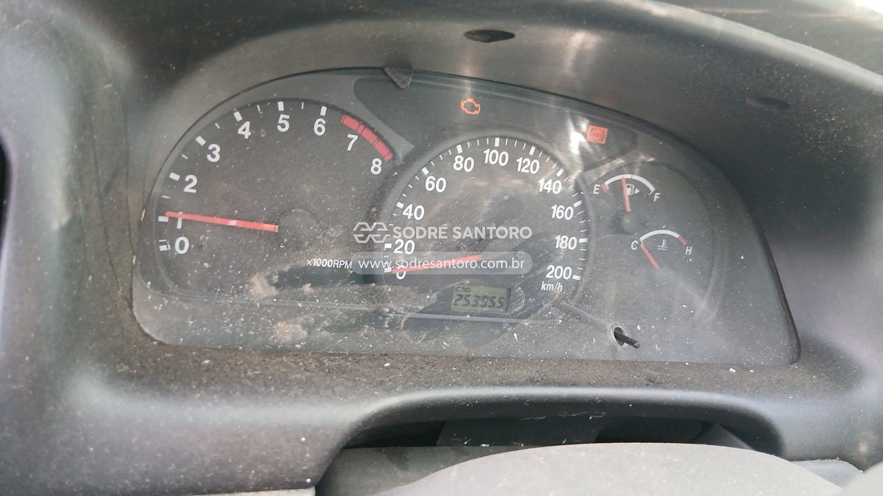 Chevrolet Tracker 2.0 - 2008/2009 — foto 7 de 12