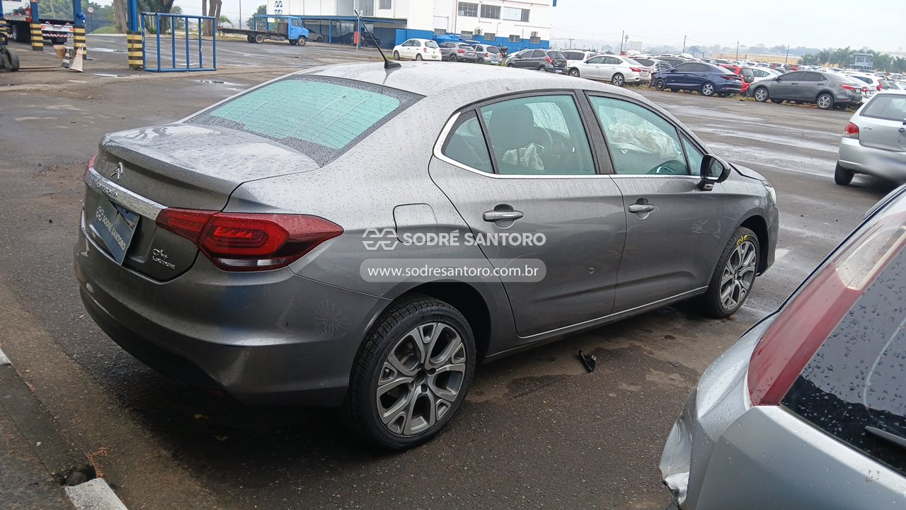 Citroen C4l Shine Aut - 2018/2019 — foto 4 de 11