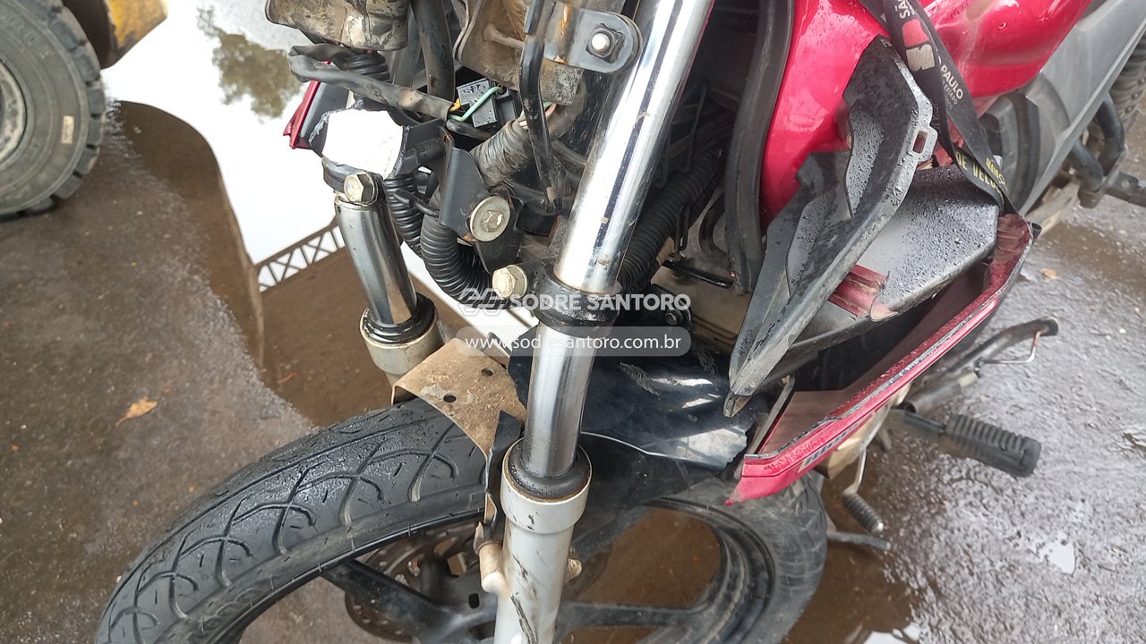 Yamaha Ys150 Fazer ED - 2014/2015 — foto 8 de 12
