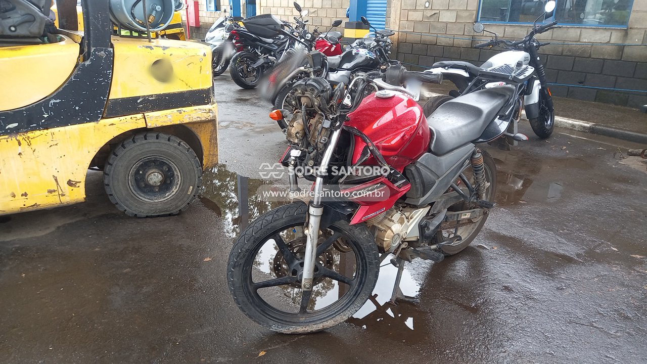 Yamaha Ys150 Fazer ED - 2014/2015 — foto 3 de 12