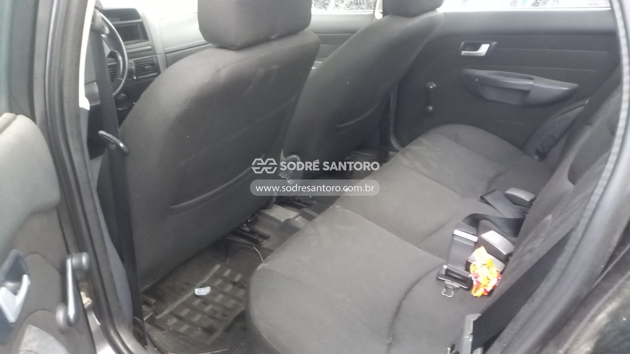 Fiat Siena EL Flex - 2010/2011 — foto 11 de 12