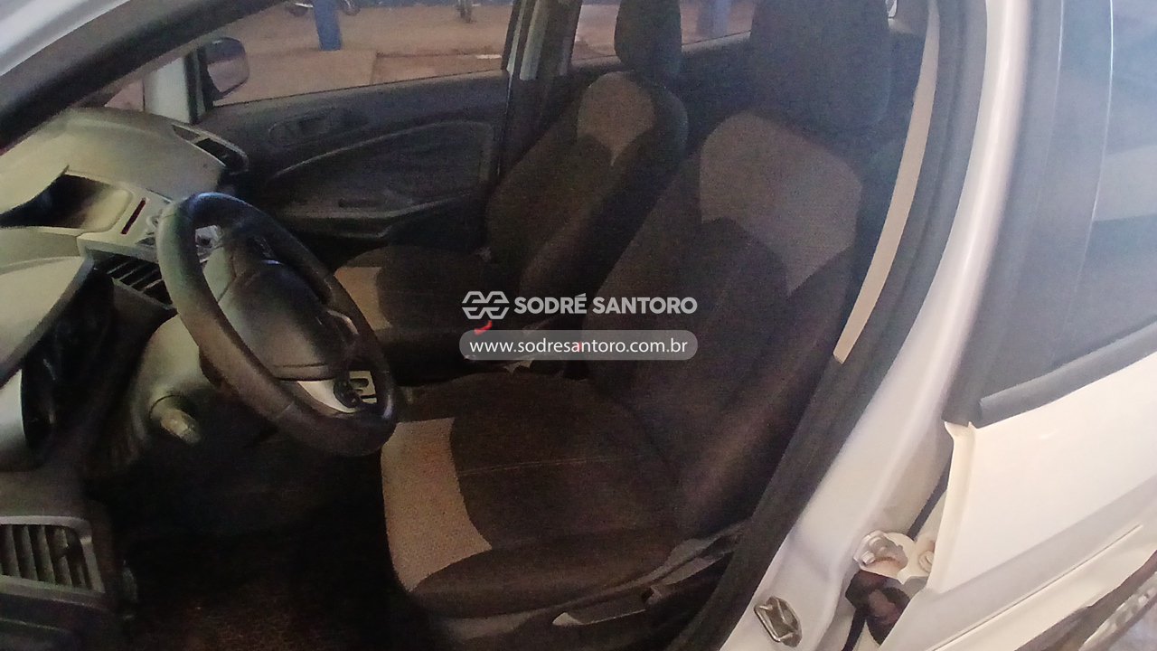Ford Ecosport SE AT 1.6b - 2016/2017 — foto 8 de 12
