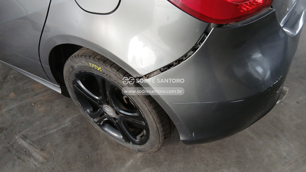 Mercedes-benz A200turbo - 2014/2014 — foto 11 de 12