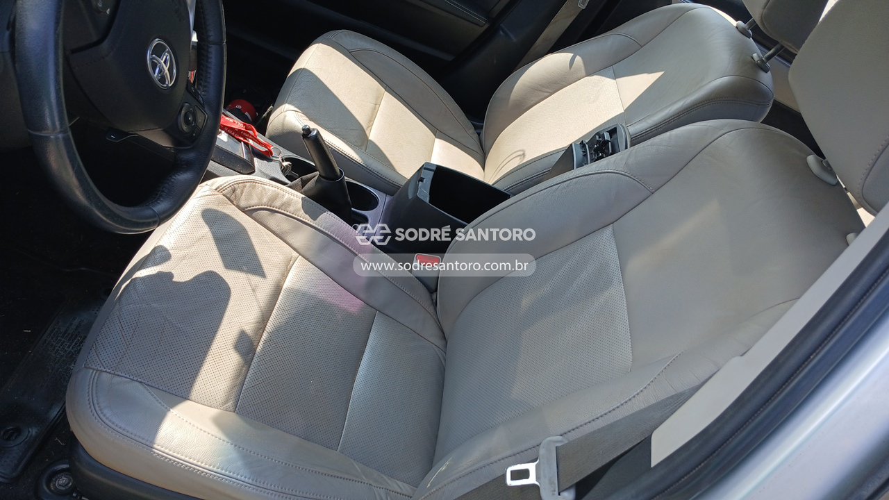 Toyota Corolla Xei20flex - 2014/2015 — foto 9 de 12