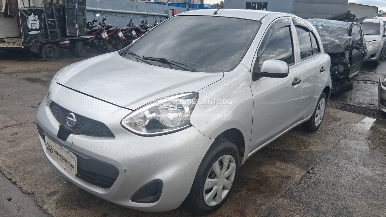 Nissan March 10s - 2016/2017 — foto 3 de 12